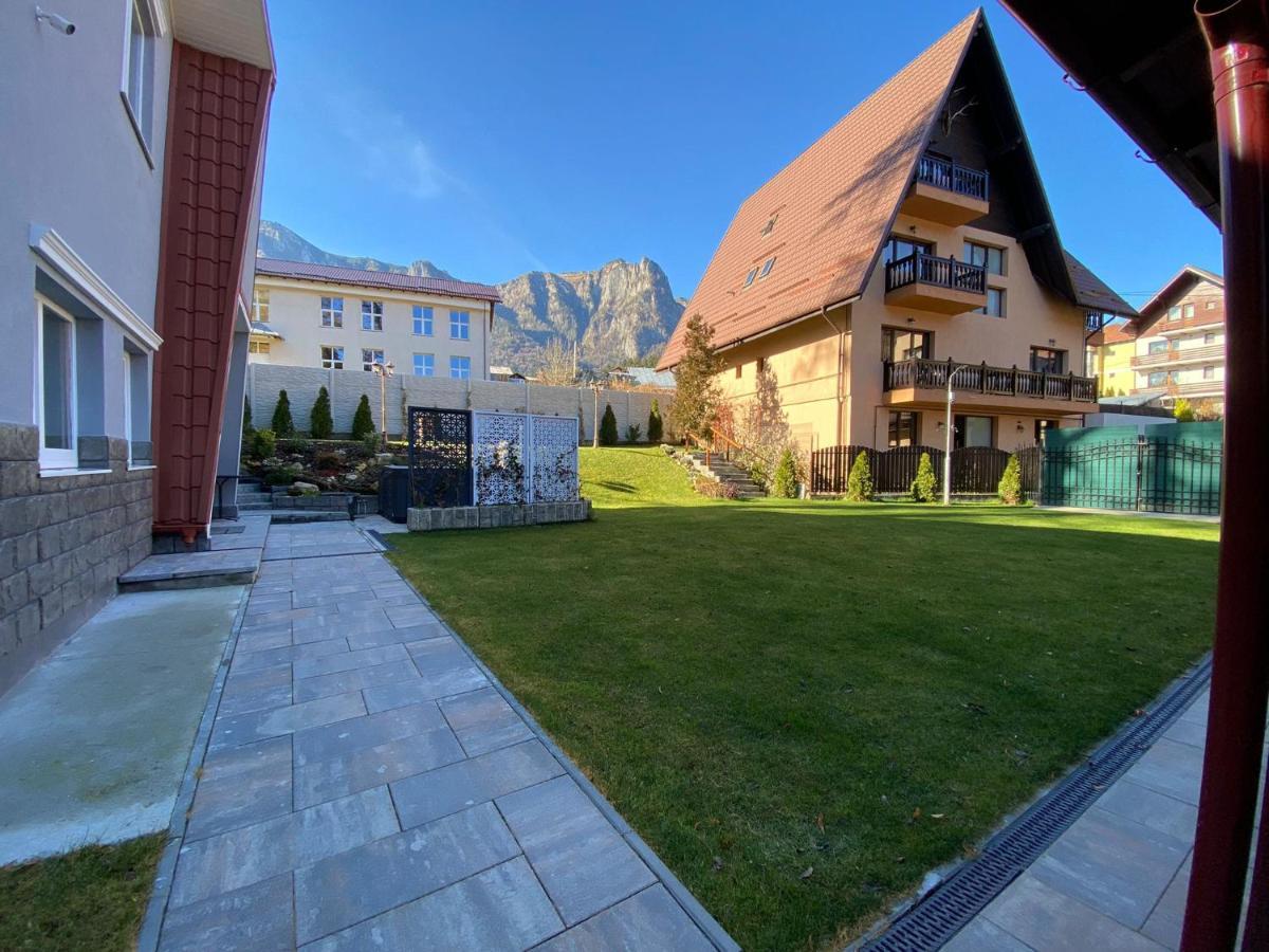 Royal Inn Busteni-Adults Only ภายนอก รูปภาพ