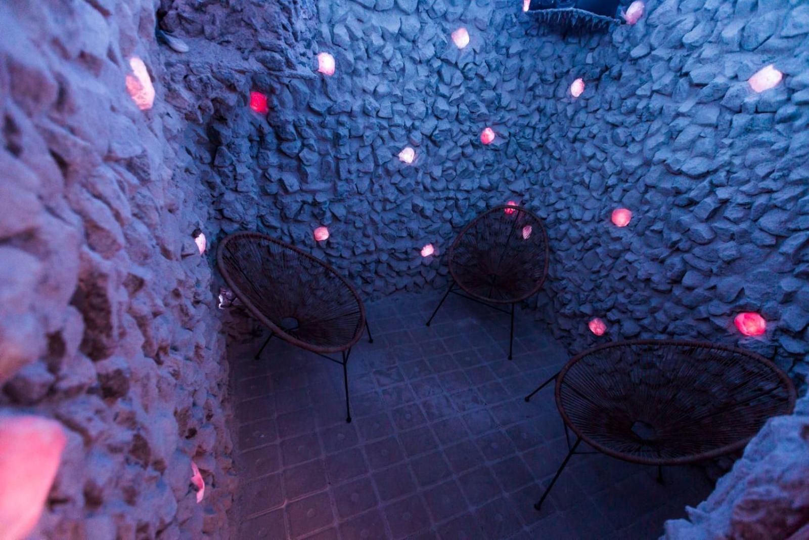 Royal Inn Busteni-Adults Only ภายนอก รูปภาพ